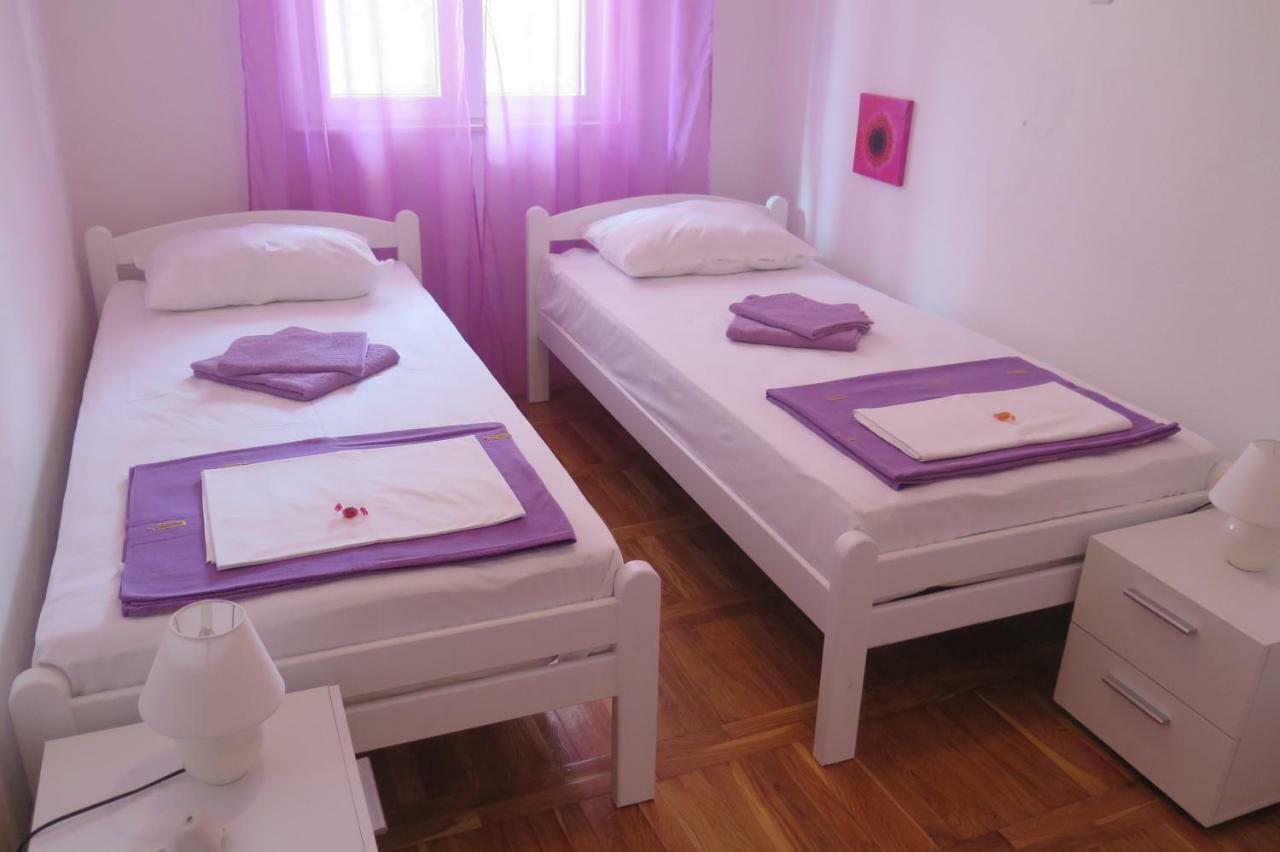 Lumbrela Apartments Стариград-Пакленица Екстериор снимка
