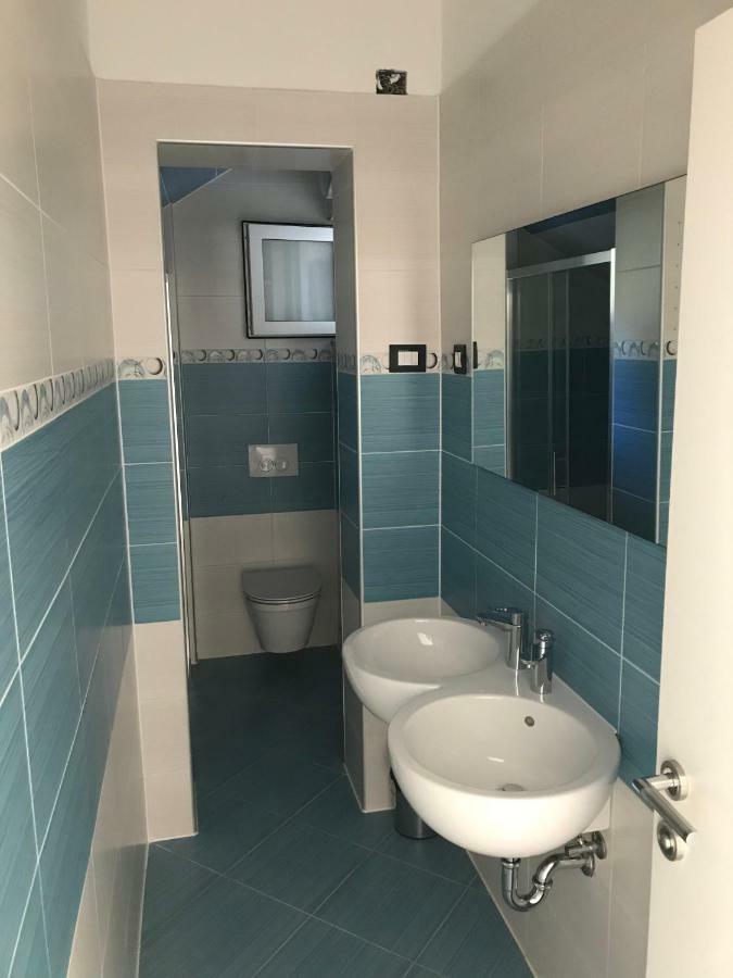 Lumbrela Apartments Стариград-Пакленица Екстериор снимка