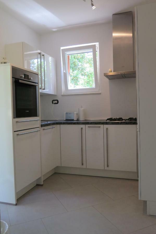 Lumbrela Apartments Стариград-Пакленица Екстериор снимка